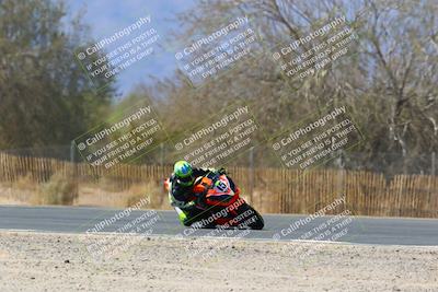 media/Apr-17-2022-CVMA (Sun) [[f474cfa795]]/Race 14 500 Supersport-350 Supersport (Holeshot)/